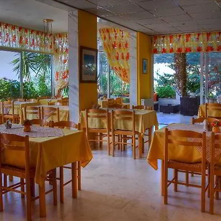 Sun Hotel Astris